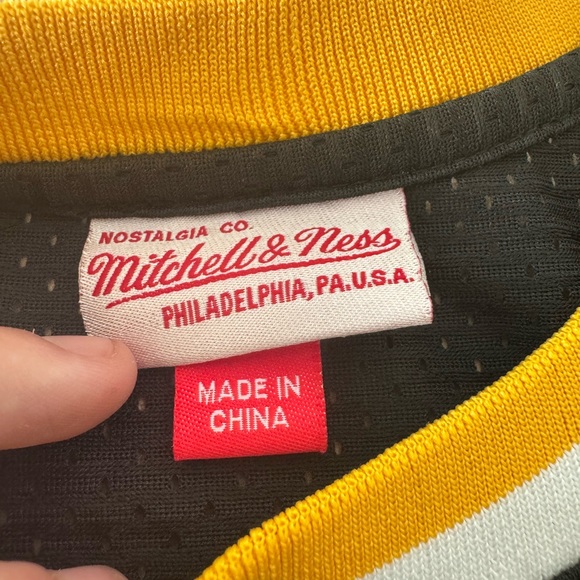 Cactus Jack x Mitchell & Ness Travis Scott Rockets jersey - Picture 3 of 8